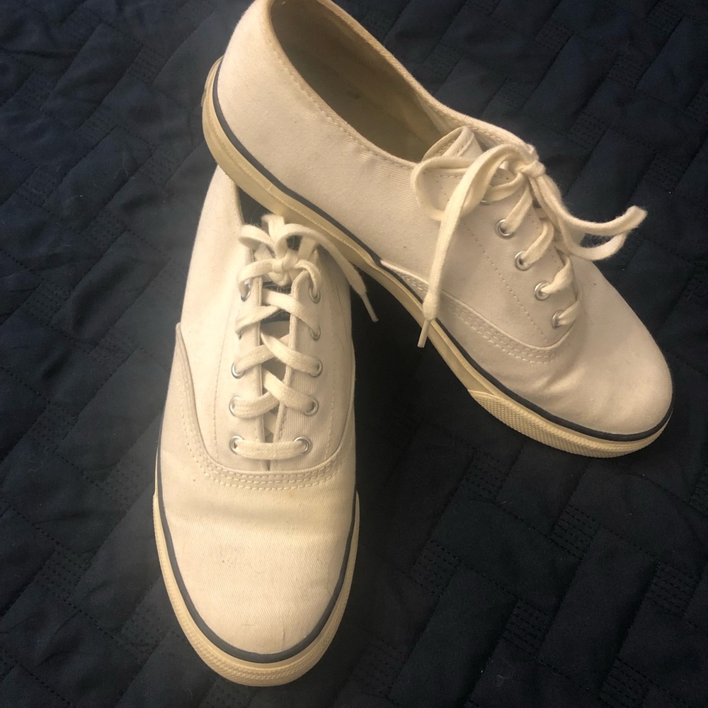 White Sperry Tennis Shoes